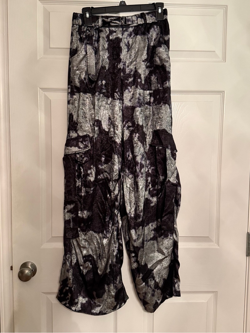 Forever 21 Black & Gray Tie-Dye Wide Leg Cargo Pants